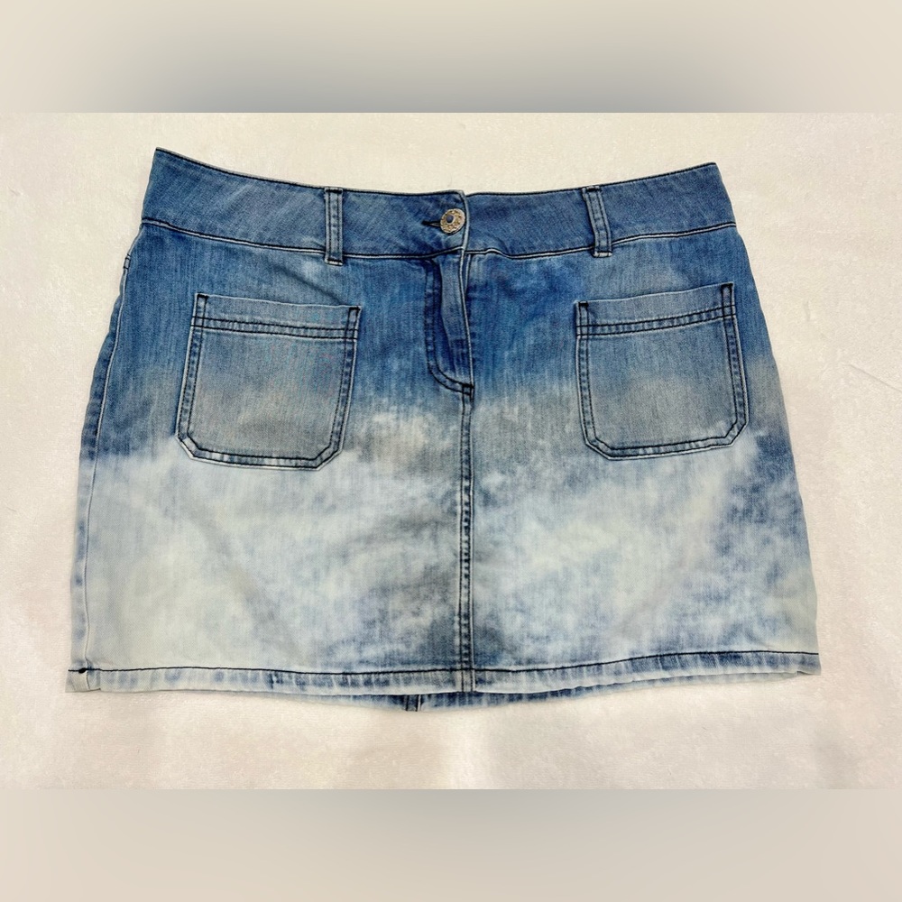 CHANEL Denim Mini Skirt Dip Dye Jean Mini Skirt CHANEL Skirt CHANEL Denim Jeans
